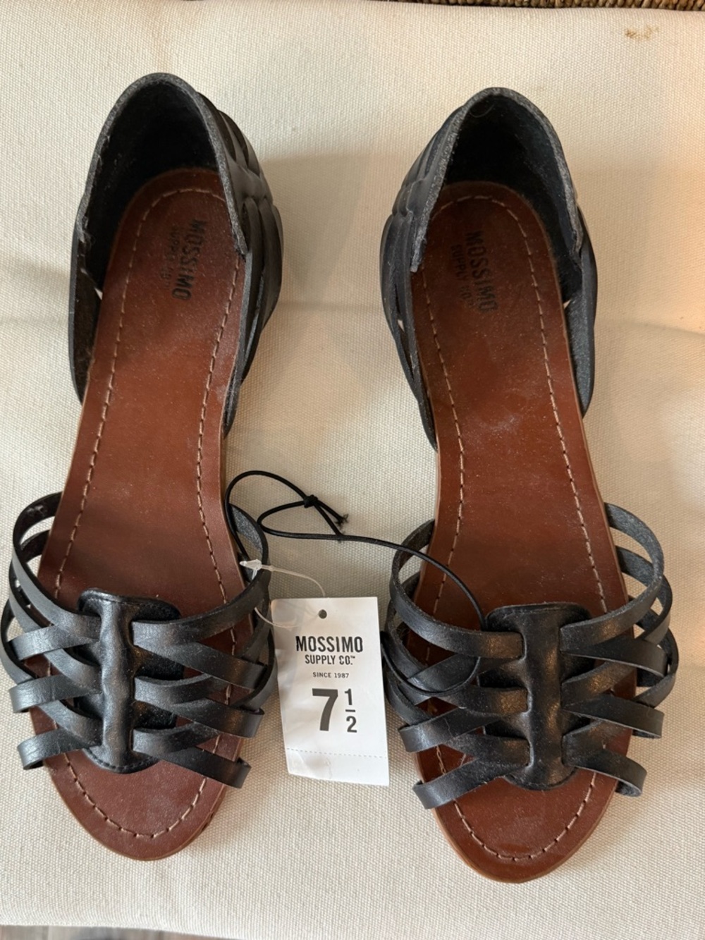 Mossimo Supply Co. Black Women's Huarache Sandals - size 7.5 new with tags